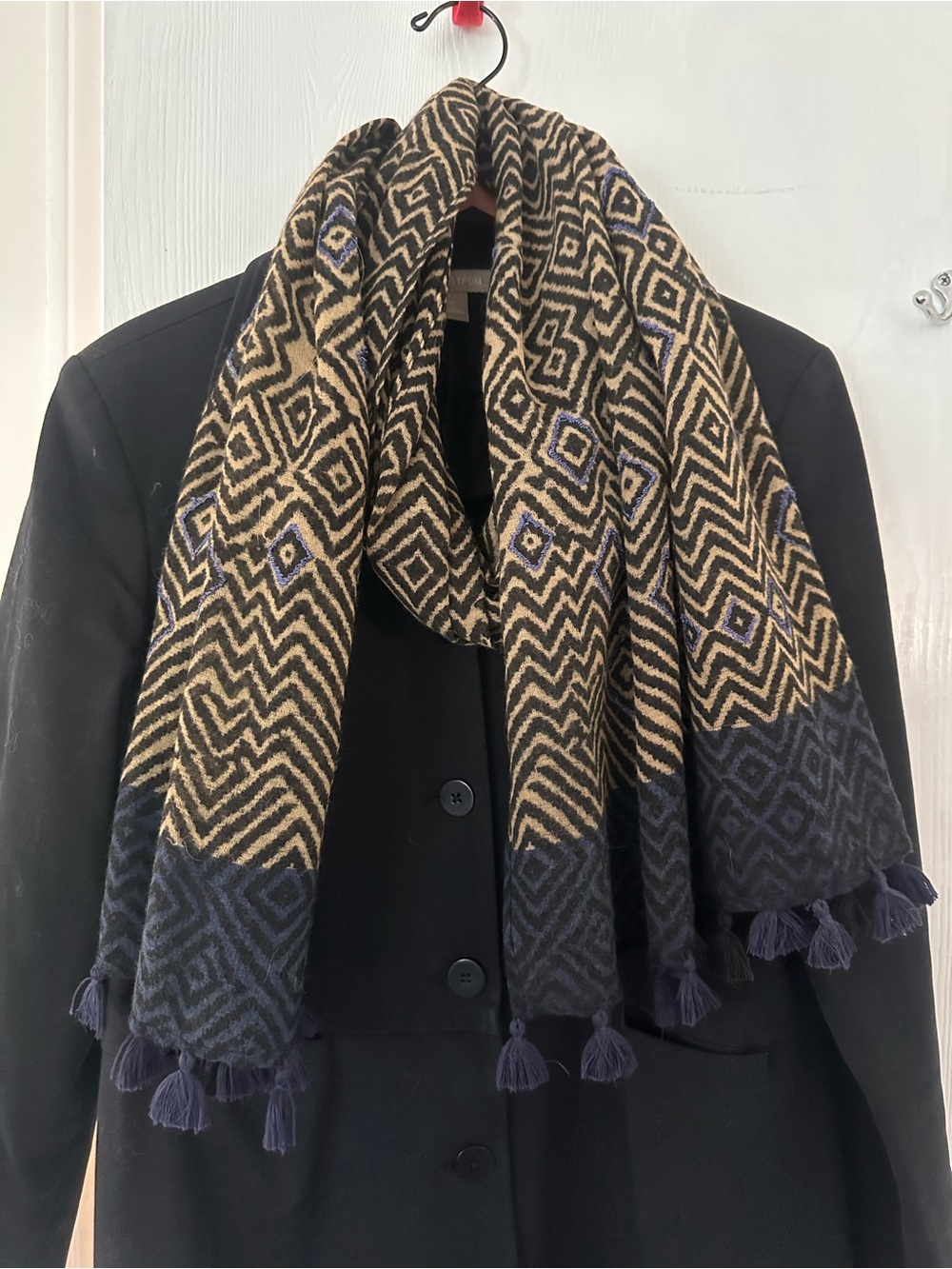 Geometric Pattern Navy and Tan Scarf